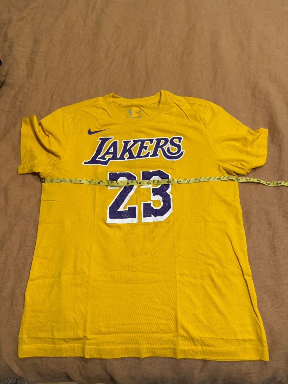Nike 'LeBron James' tee, Yellow, Medium